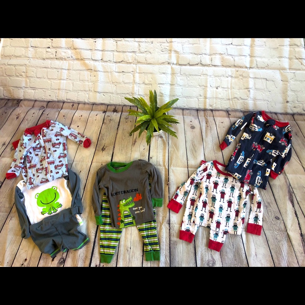 Lot of baby boys Pajamas 12 months- 2T